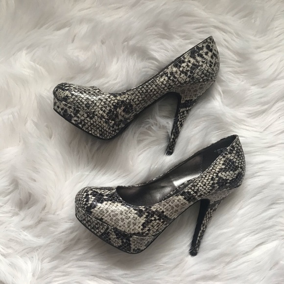 black and white snakeskin heels